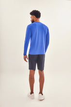 Lade das Bild in den Galerie-Viewer, Model Back: Uv Line Rashguard Longsleeve Uvpro Brasil Masc Cobalto Upf50+