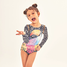 Lade das Bild in den Galerie-Viewer, Model Front: Uv Line Mädchen-Badeanzug Swimsuit Girl Tucano Upf50+