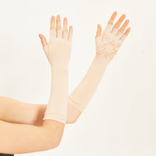 Lade das Bild in den Galerie-Viewer, Image 05: Uv Line Handschuhe Long Gloves Uni Beige Upf50+
