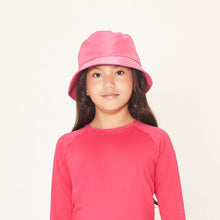 Lade das Bild in den Galerie-Viewer, Model Front: Uv Line Eimerhut Basic Kids Pink Rosa Upf50+
