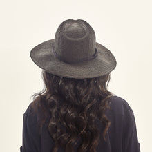 Lade das Bild in den Galerie-Viewer, Saint Germain Preto UPF50+
