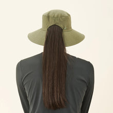 Lade das Bild in den Galerie-Viewer, Model Back: Uv Line Eimerhut Hat California Nac Fem Green Militar Upf50+
