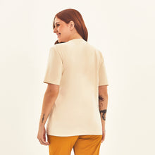 Lade das Bild in den Galerie-Viewer, Model Back: Uv Line Fitness-Top T-Shirt Solar Off White Upf50+
