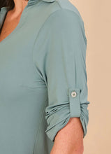 Lade das Bild in den Galerie-Viewer, Image 04: Uv Line Hemdblusenkleid Shirtdress Copenhagen Water Green Upf50+
