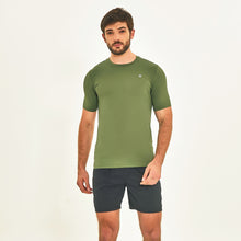 Lade das Bild in den Galerie-Viewer, T-Shirt Sport Fit Verde Militar UPF50+
