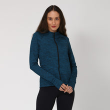 Lade das Bild in den Galerie-Viewer, Model Front: Uv Line Fitness-Top Casaco Newfit Petroleo Upf50+
