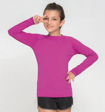 Lade das Bild in den Galerie-Viewer, Model Front: Uv Line Rashguard Kids Fpu50+ Uvpro Long Sleeve T-Shirt Pink Uv
