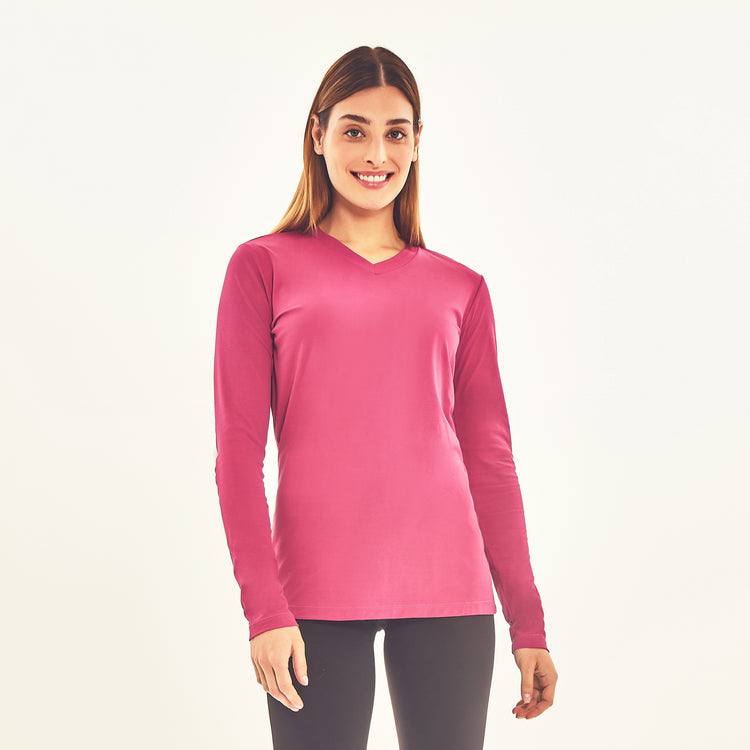 Model Front: Uv Line Rashguard Longsleeve Sport Fit Fuchsia Upf50+