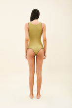 Lade das Bild in den Galerie-Viewer, Model Back: Uv Line Badeanzug Mirela Oliva Preto Upf50+
