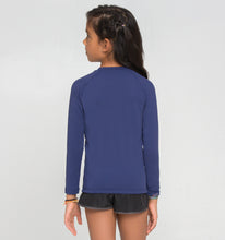 Lade das Bild in den Galerie-Viewer, Model Back: Uv Line Rashguard Uvpro Br Ml Inf Marinho
