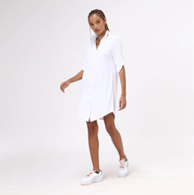 Lade das Bild in den Galerie-Viewer, Copenhagen FPU50+ Shirtdress White Uv
