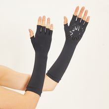 Lade das Bild in den Galerie-Viewer, Long Gloves FPU50+ Black Uv
